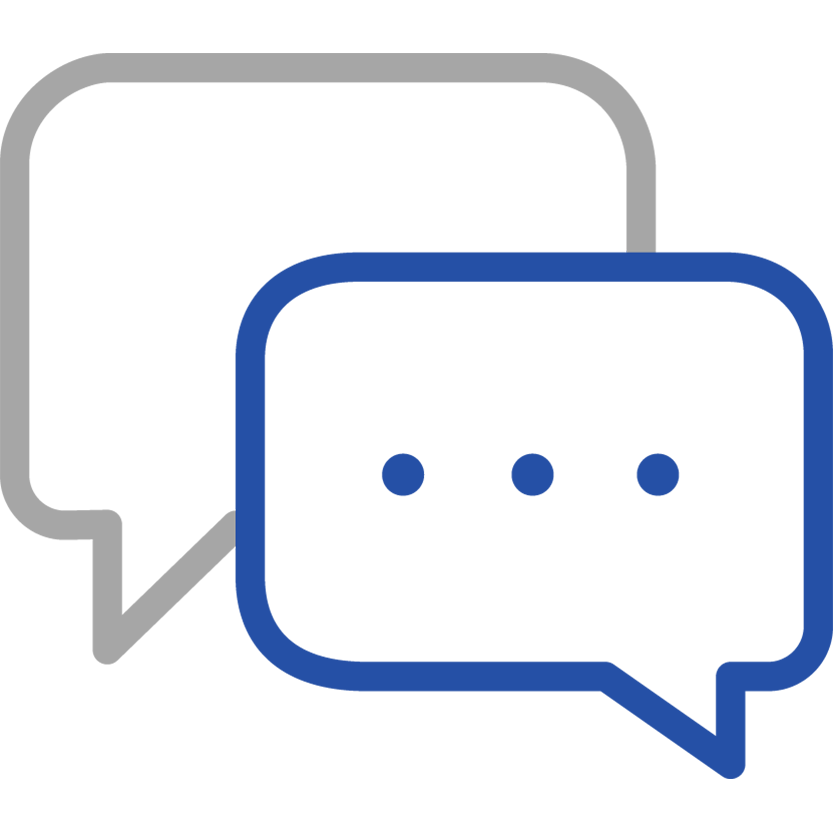 Zwei Sprechblasen als Symbol für Kommunikation: eine graue im Hintergrund und eine blaue im Vordergrund mit drei Punkten für Text oder Tippen.